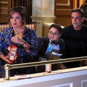 Cristela - galeria zdjęć - filmweb