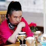 Yi Qi Fei - galeria zdjęć - filmweb