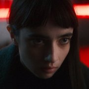 Humanitarna wampirzyca poszukuje osób chcących popełnić samobójstwo - galeria zdjęć - filmweb