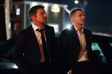 Burmistrz Kingstown - galeria zdjęć - filmweb