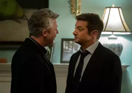 Burmistrz Kingstown - galeria zdjęć - filmweb