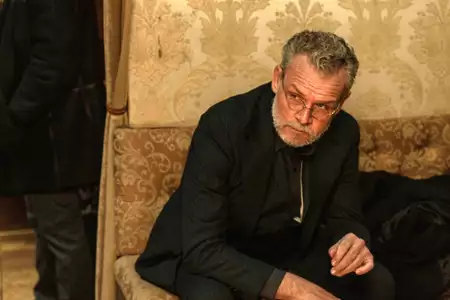Burmistrz Kingstown - galeria zdjęć - filmweb