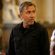 Tin Star - galeria zdjęć - filmweb