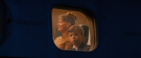 Recenzja Nocny lot aeroplanem