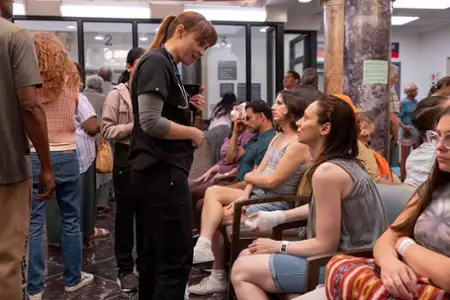 The Pitt - galeria zdjęć - filmweb