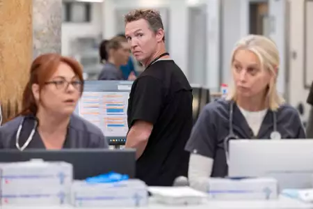 The Pitt - galeria zdjęć - filmweb