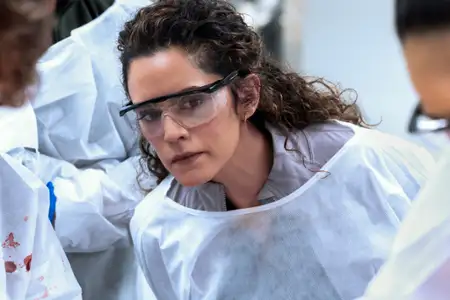 The Pitt - galeria zdjęć - filmweb