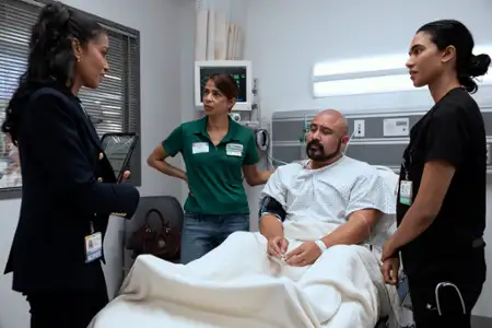 The Pitt - galeria zdjęć - filmweb