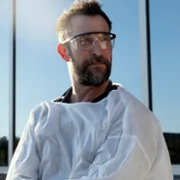 The Pitt - galeria zdjęć - filmweb