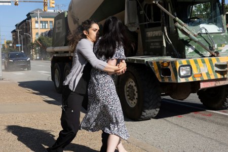 Sezon 2 Odcinek 11 5:00 P.M.