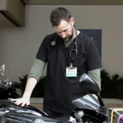 The Pitt - galeria zdjęć - filmweb