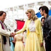 Olivia Newton-John: Hopelessly Devoted to You - galeria zdjęć - filmweb
