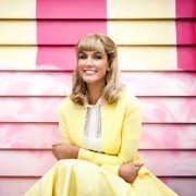 Olivia Newton-John: Hopelessly Devoted to You - galeria zdjęć - filmweb