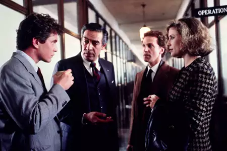 Osaczona - galeria zdjęć - filmweb