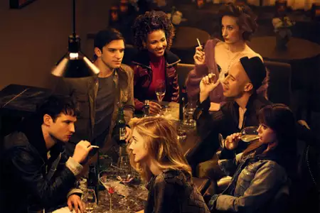 Sweetbitter - galeria zdjęć - filmweb