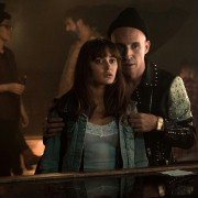 Sweetbitter - galeria zdjęć - filmweb
