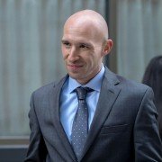 Sweetbitter - galeria zdjęć - filmweb