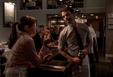Sweetbitter - galeria zdjęć - filmweb