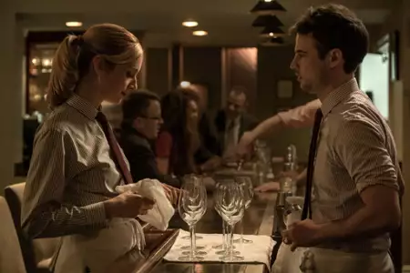 Sweetbitter - galeria zdjęć - filmweb
