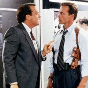 Prawdziwe kłamstwa - galeria zdjęć - filmweb