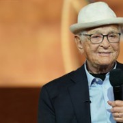 Norman Lear: 100 Years of Music & Laughter - galeria zdjęć - filmweb
