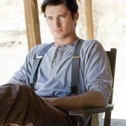 Love Begins - galeria zdjęć - filmweb