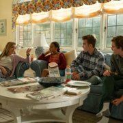 Little Fires Everywhere - galeria zdjęć - filmweb