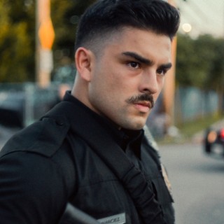 Hern&aacute;ndez