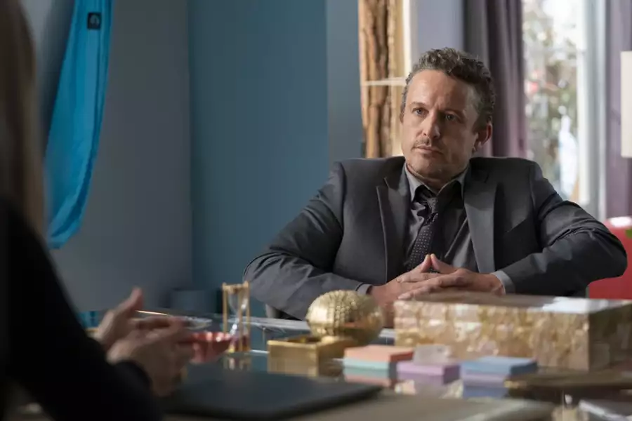 Truth Be Told - galeria zdjęć - filmweb