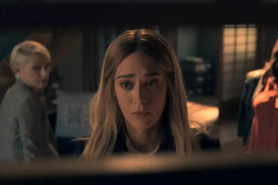 Truth Be Told - galeria zdjęć - filmweb