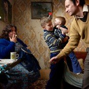 Ray i Liz - galeria zdjęć - filmweb