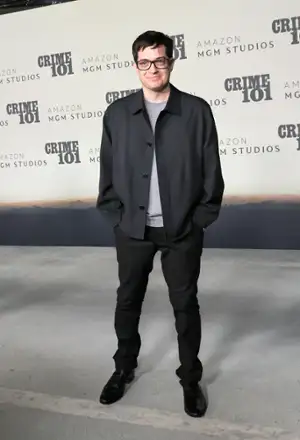 Crime 101 - galeria zdjęć - filmweb