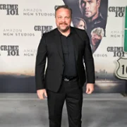 Crime 101 - galeria zdjęć - filmweb