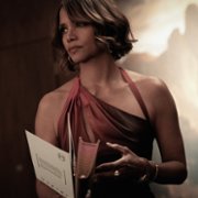 Halle Berry w Crime 101