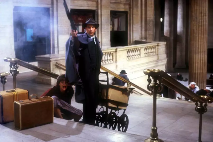 Nietykalni - galeria zdjęć - filmweb