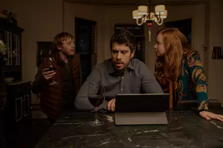 Servant - galeria zdjęć - filmweb