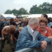Full Metal Village - galeria zdjęć - filmweb
