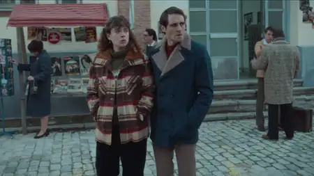 Na obcej ziemi - galeria zdjęć - filmweb