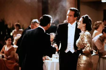 Bugsy - galeria zdjęć - filmweb