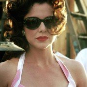 Bugsy - galeria zdjęć - filmweb