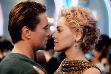 Nagi instynkt - galeria zdjęć - filmweb