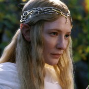 Cate Blanchett w Władca Pierścieni: Drużyna Pierścienia