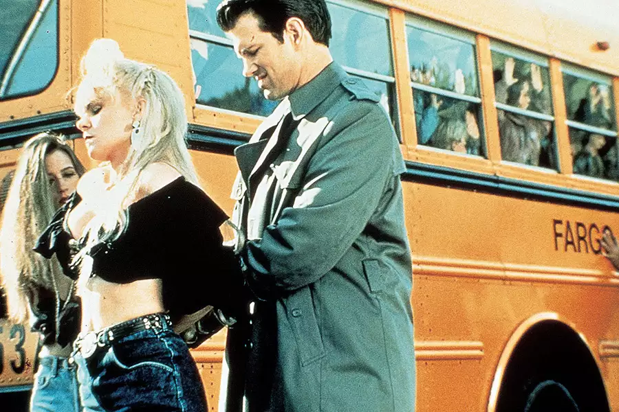 Miasteczko Twin Peaks. Ogniu krocz za mną. - galeria zdjęć - filmweb
