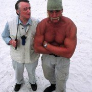 McCinsey's Island - galeria zdjęć - filmweb