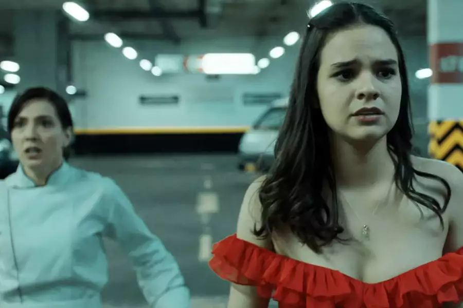 Porwana - galeria zdjęć - filmweb