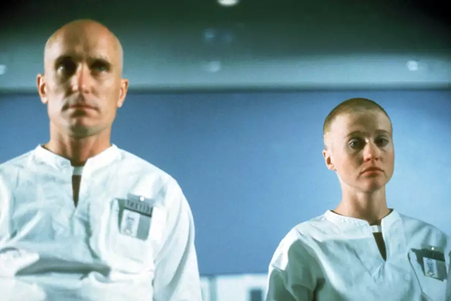 THX 1138 - galeria zdjęć - filmweb