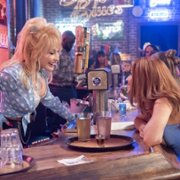 Dolly Parton's Heartstrings - galeria zdjęć - filmweb