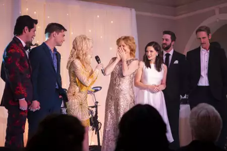 Dolly Parton's Heartstrings - galeria zdjęć - filmweb