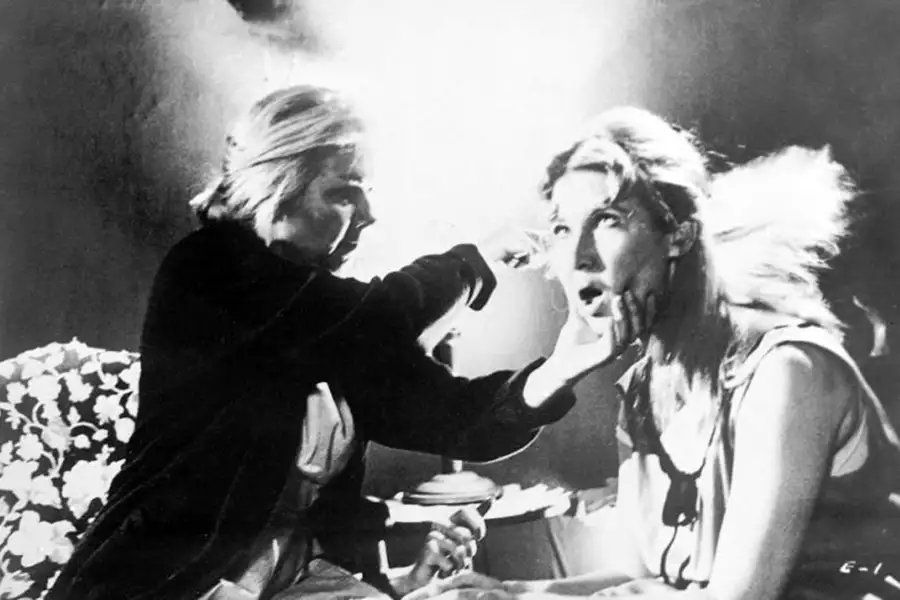 Głowa do wycierania - galeria zdjęć - filmweb