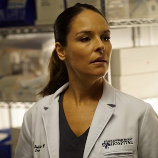 Dr Paula Reyes